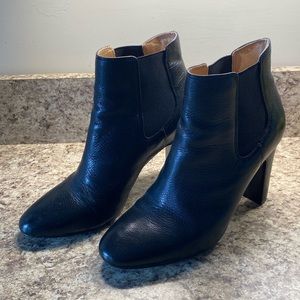 Women’s Size 6.5 Black Heeled Booties